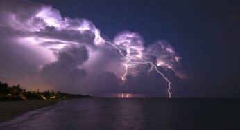 Έντονα μπουρίνια τις πρωινές ώρες της Κυριακής 18/7 στα παράλια-έντονες καταιγίδες με πιθανές χαλαζοπτώσεις το μεσημέρι στο εσωτερικό της πεδιάδας (+χάρτης βροχής)