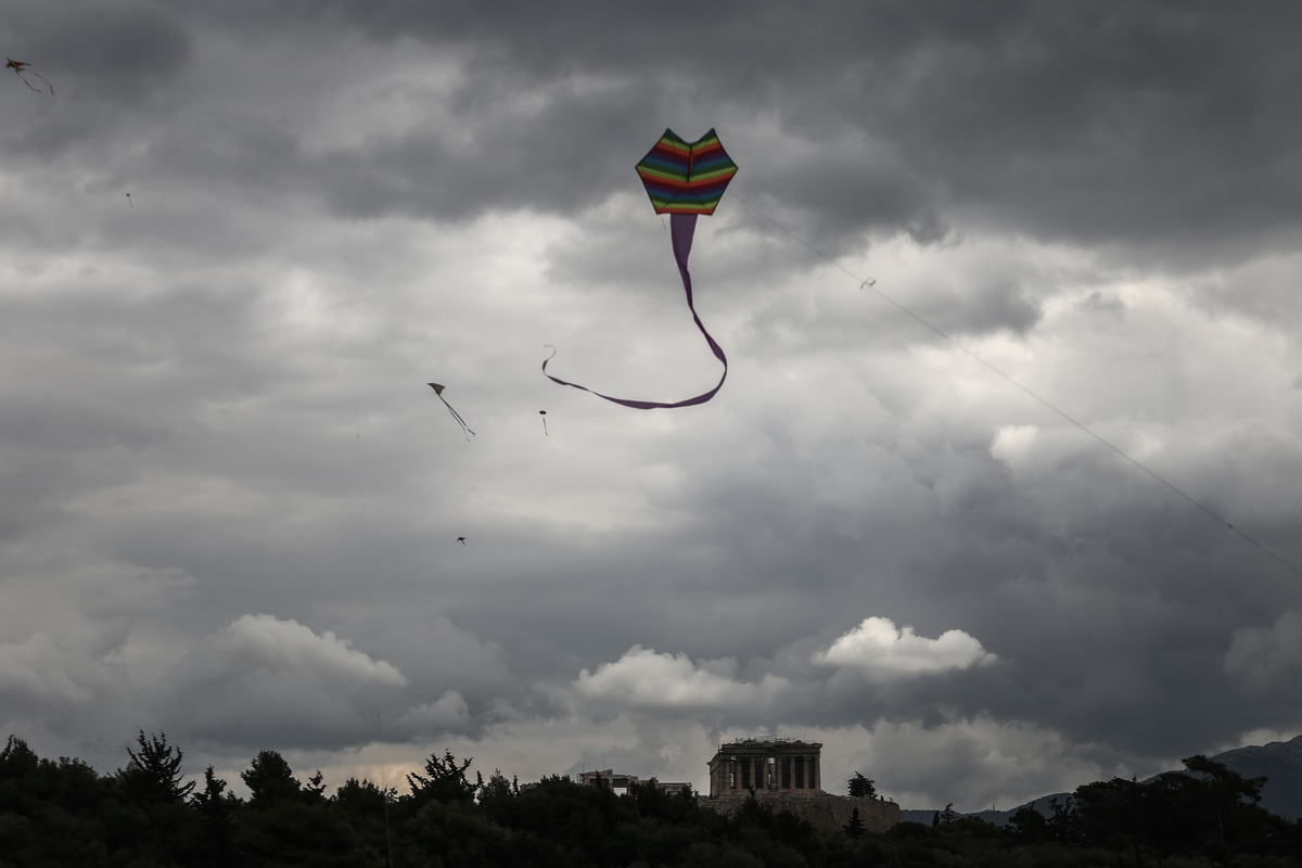 Πρόγνωση Θεσσαλίας – Σποράδων και Λάρισας 1-3 Μαρτίου 2025 Καθαρά Δευτέρα με βροχές (+χάρτες βροχής)