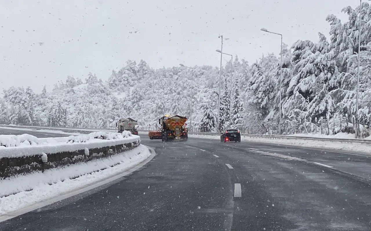 Πρόγνωση Θεσσαλίας – Σποράδων και Λάρισας 18-19 Φεβρουαρίου 2025 Πρόσκαιρες χιονοπτώσεις έως χαμηλά (+χάρτες βροχής/χιονιού)